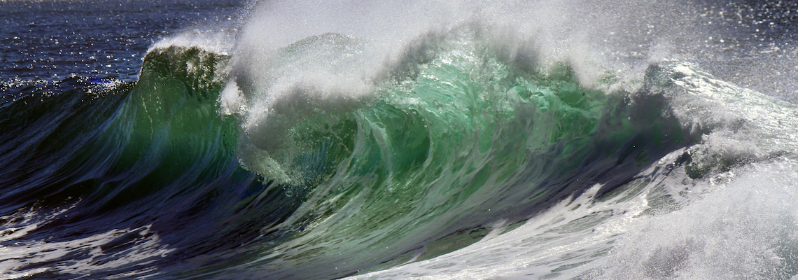 waves at iluka